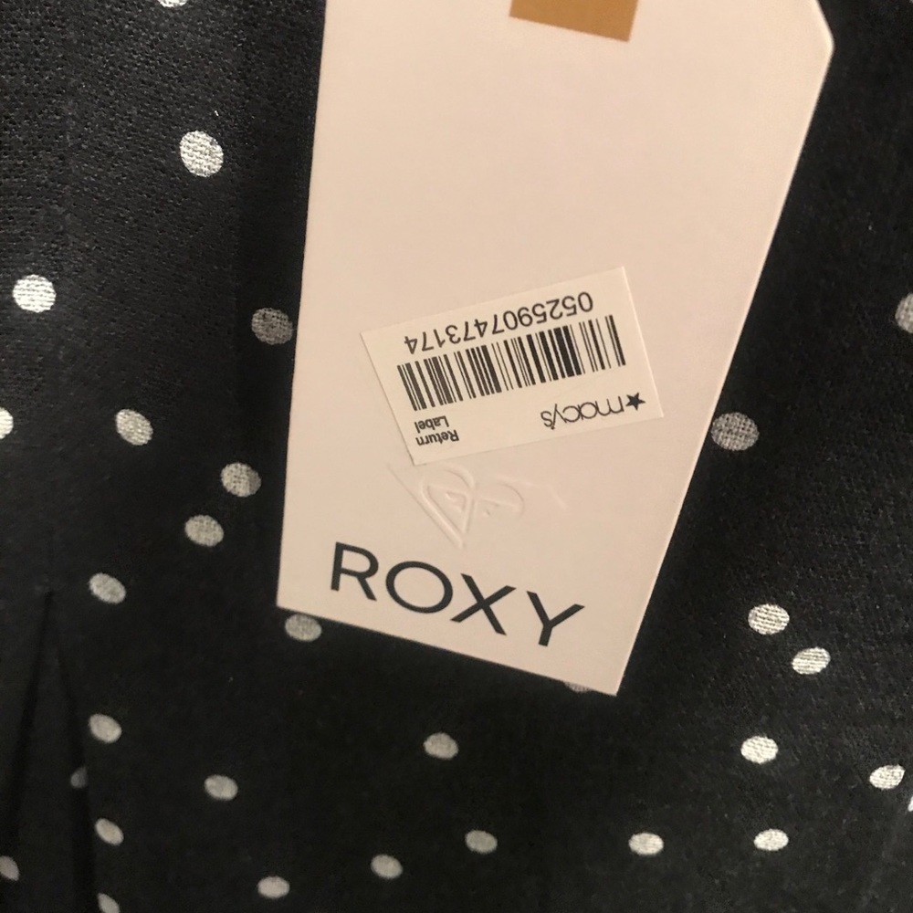 Macy’s Roxy Romper - Picture 4 of 8